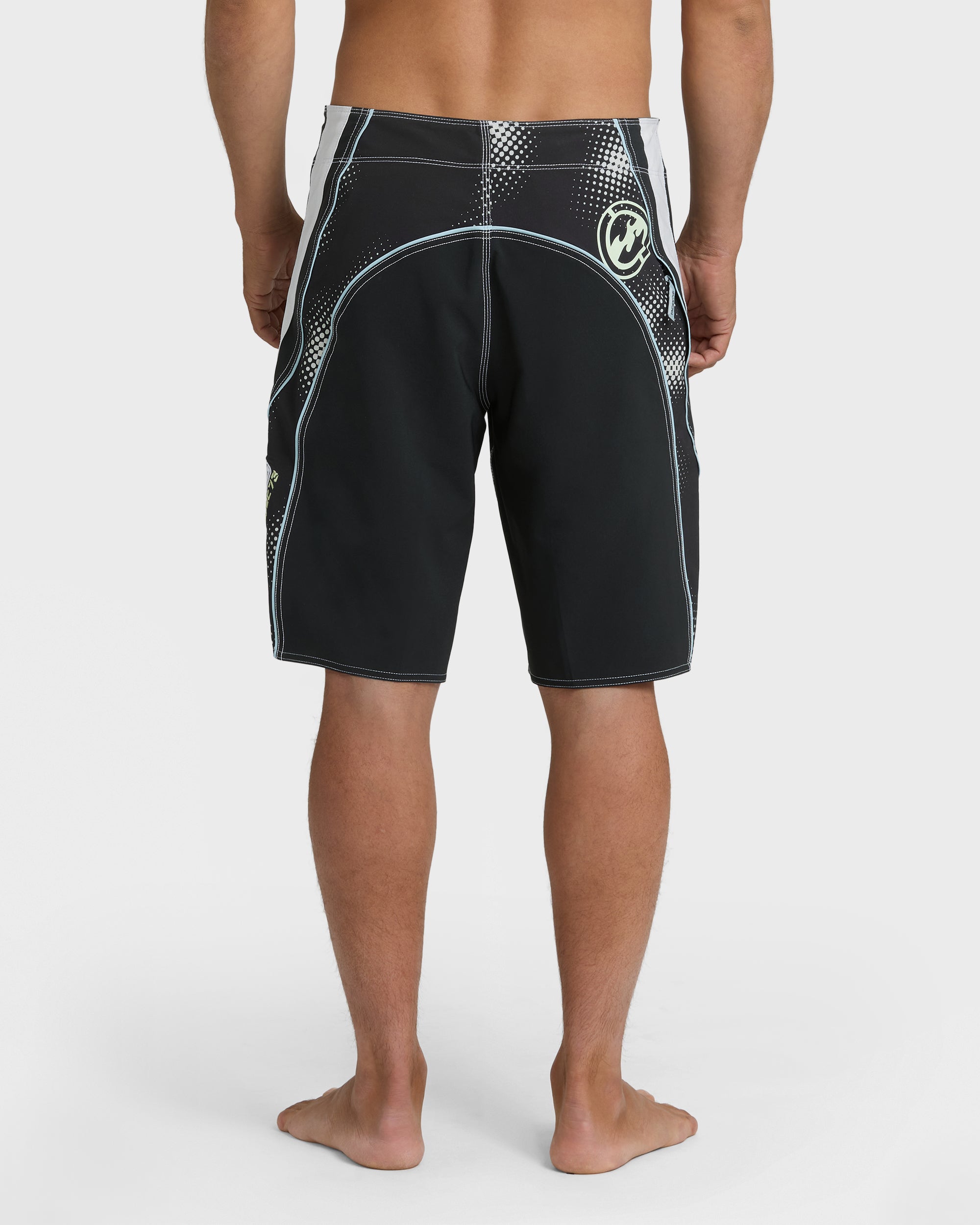 Fluid 2k Pro 21 Boardshorts - Black/White - Black